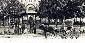 1275- Fouka - eglise et Place2 Bugeaud
